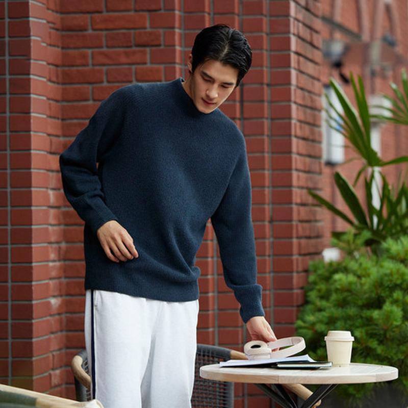 3d-в'язаний светр uniqlo, розмір м