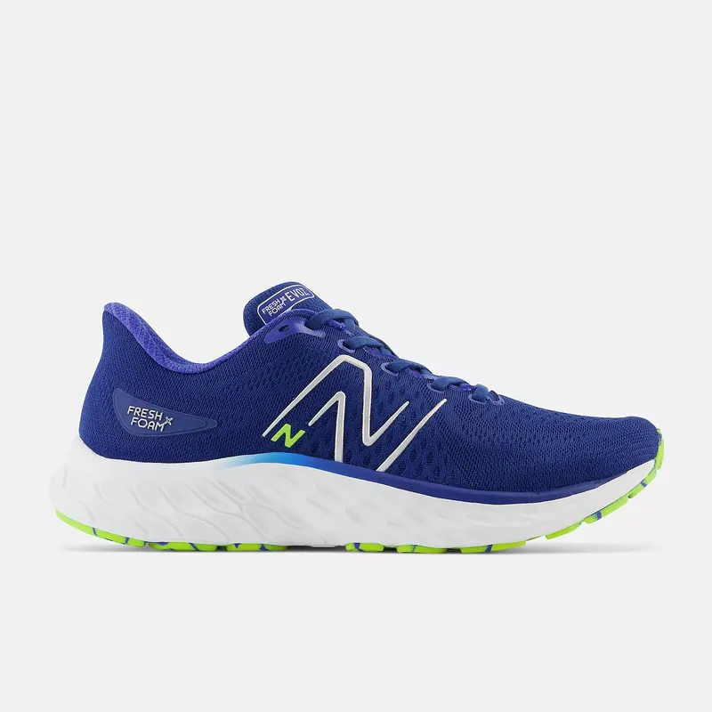 Кросівки для бігу new balance fresh foam evoz v3