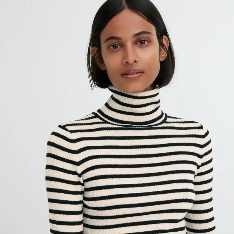 Гольф uniqlo із 100% мериносової вовни