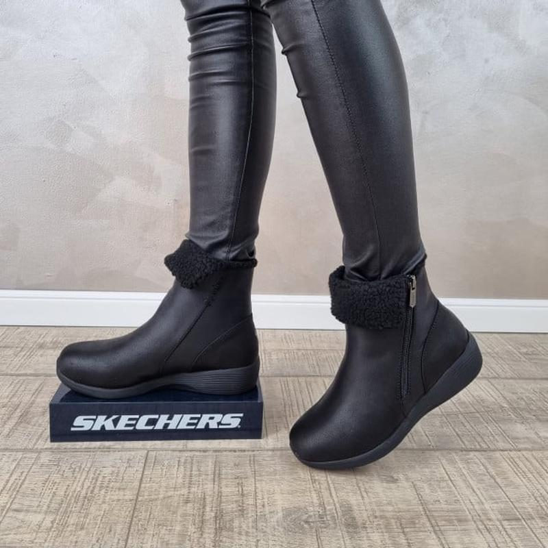 Демісезонні черевики skechers arya - new rumo
