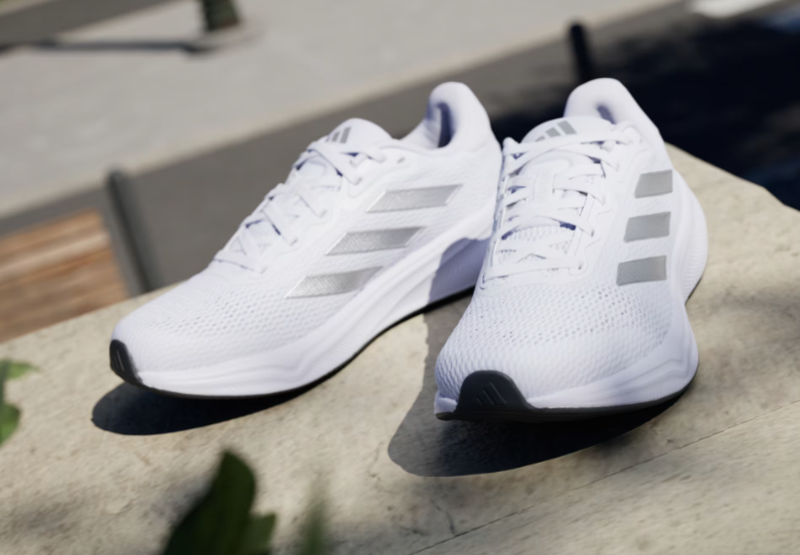 Кросівки adidas response