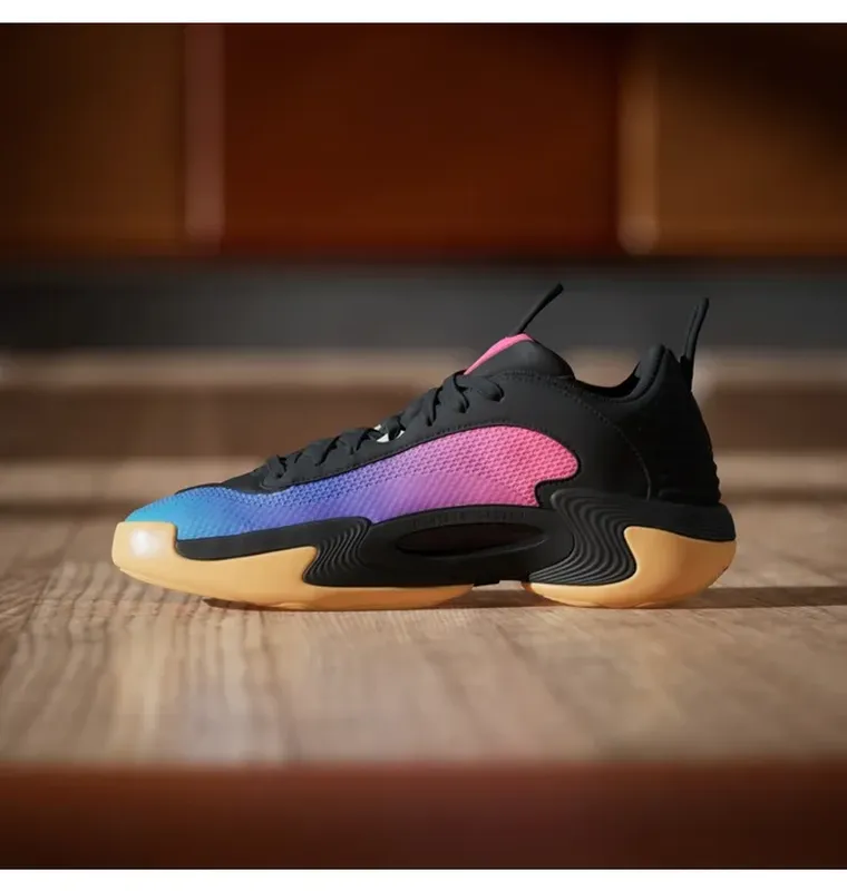Кросівки adidas exhibit select 2.0