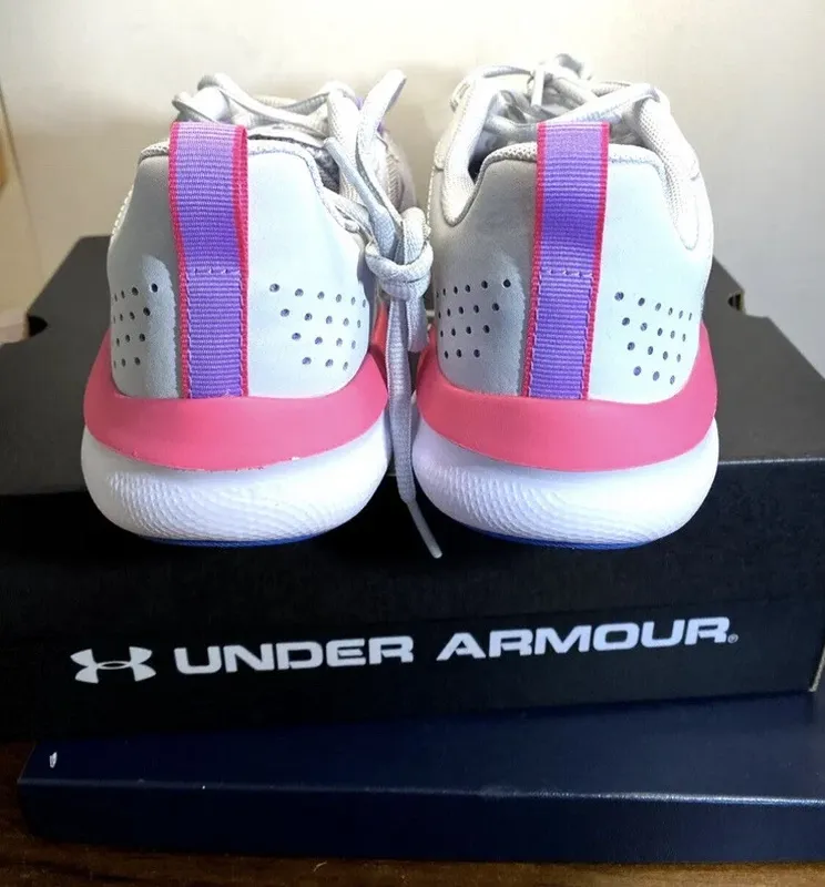 Кросівки under armour kids youth 4y  assert 9