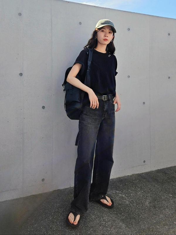 Футболка аnya hindmarch+uniqlo