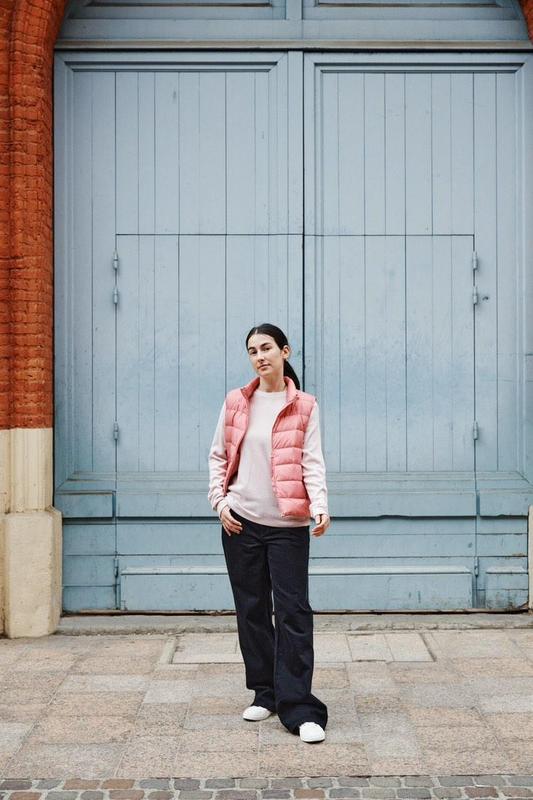 Ультралегкий пуховий жилет uniqlo