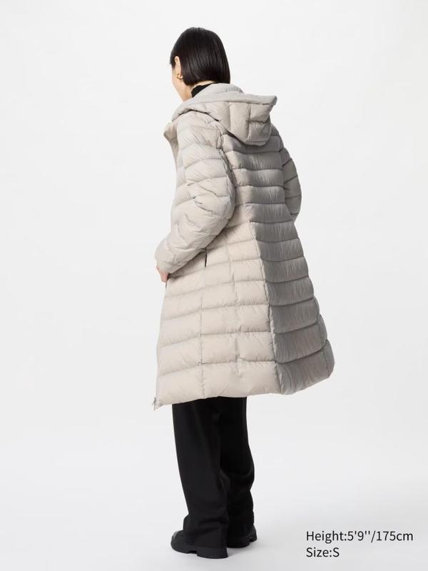 Демісезонний пуховик uniqlo ultra light down