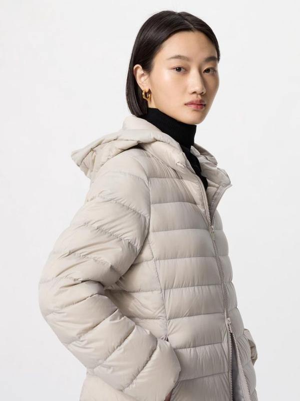 Демісезонний пуховик uniqlo ultra light down