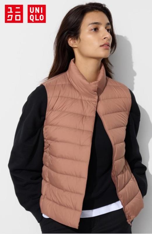 Ультралегкий пуховий жилет uniqlo