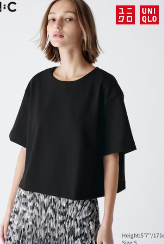Футболка з крепового трикотажу uniqlo