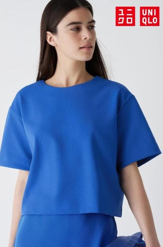 Футболка з крепового трикотажу uniqlo
