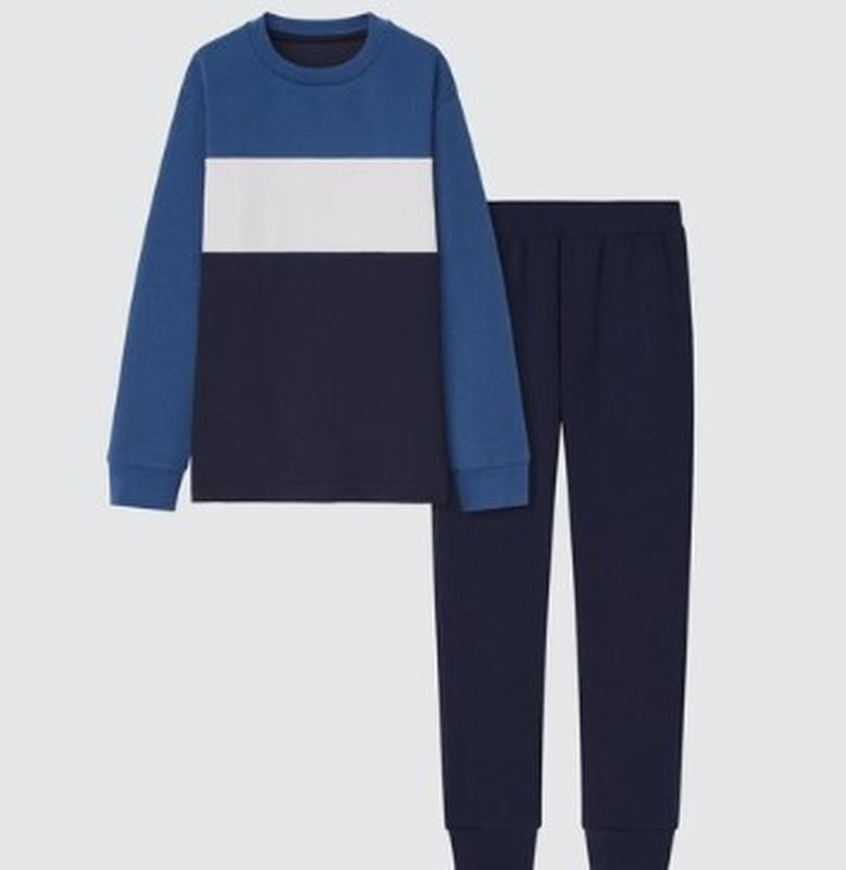 Дитячий airism ультраеластичний костюм uniqlo на зріст 164см