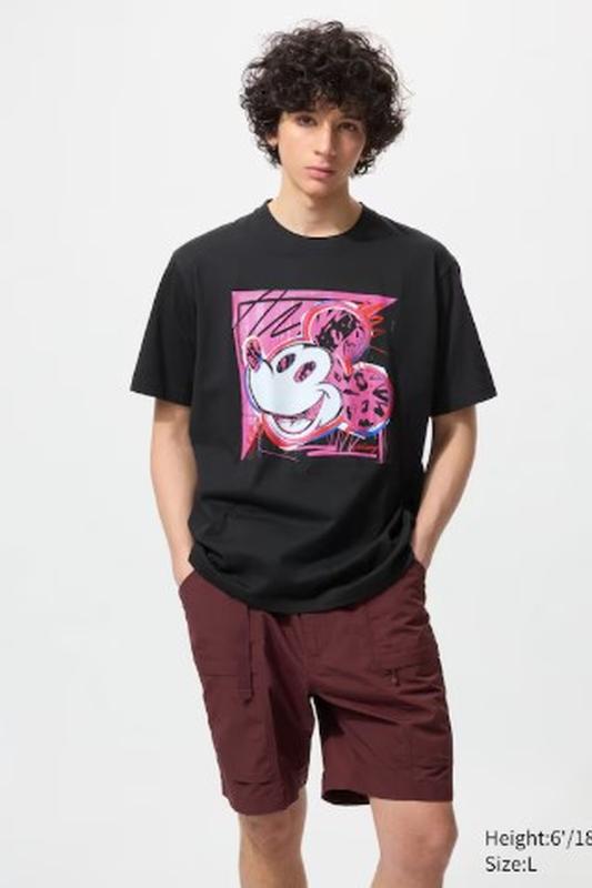Футболка з малюнком міккі мауса uniqlo
