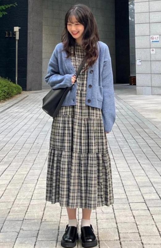 Батистова сукня uniqlo