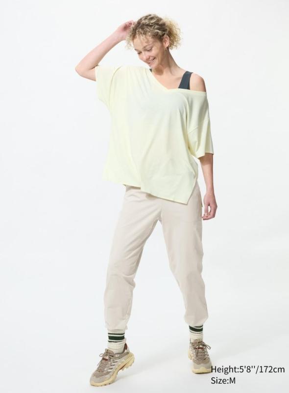 Джогери ultra stretch active uniqlo