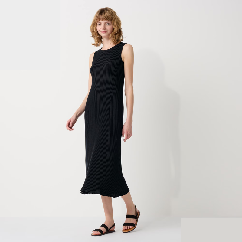 Сукня uniqlo з 3d-в'язкою