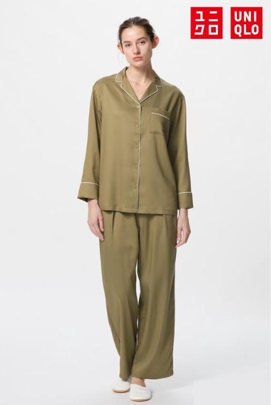 Піжама сатинова uniqlo