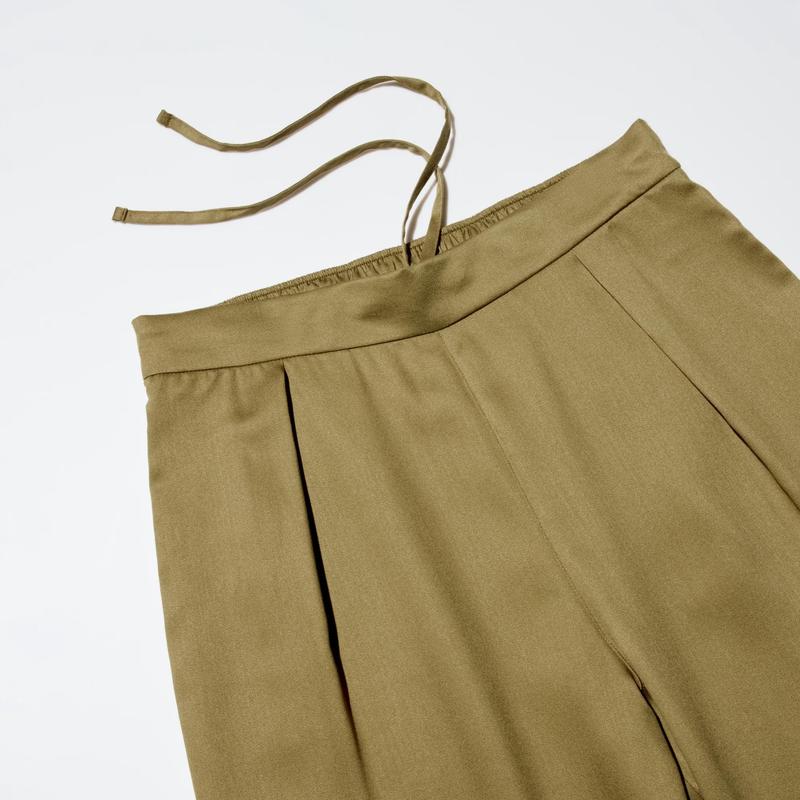 Піжама сатинова uniqlo