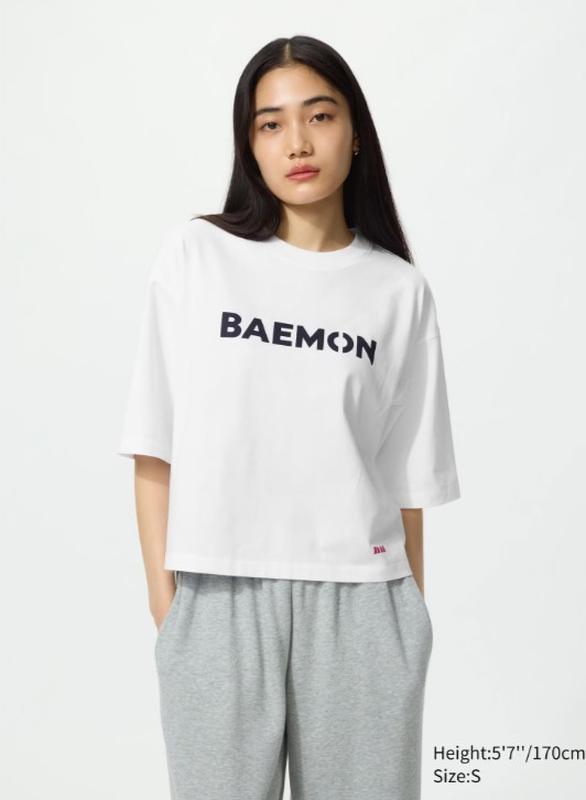 Футболка з графікою babymonster ut uniqlo