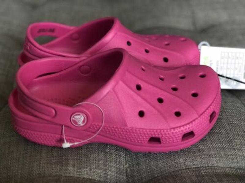 Crocs ralen clog k fuchsia pink girls size j1 roomy fit