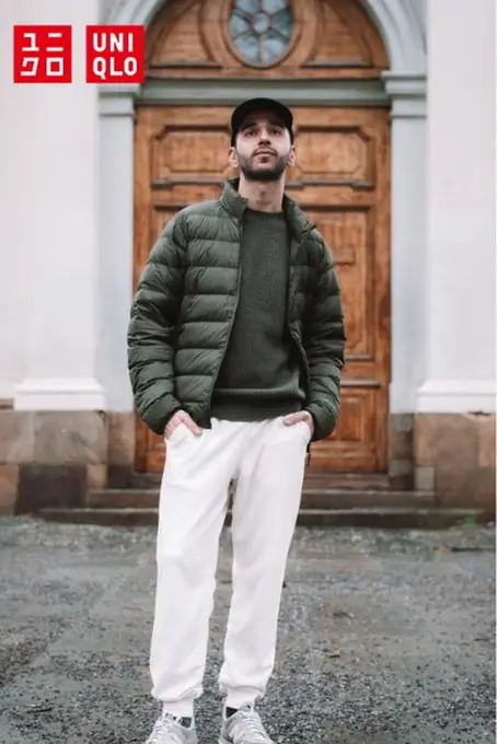 Ультралегка пухова куртка uniqlo