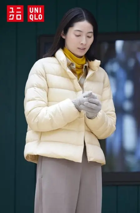 Ультралегкий пуховик uniqlo