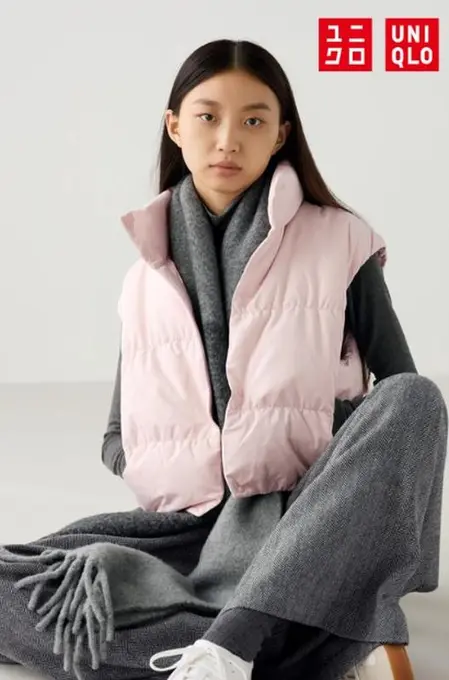 Пуховий жилет uniqlo