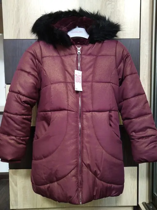 Зимовий мерехтливе пальто matalan на дівчинку 6 років і 5 років